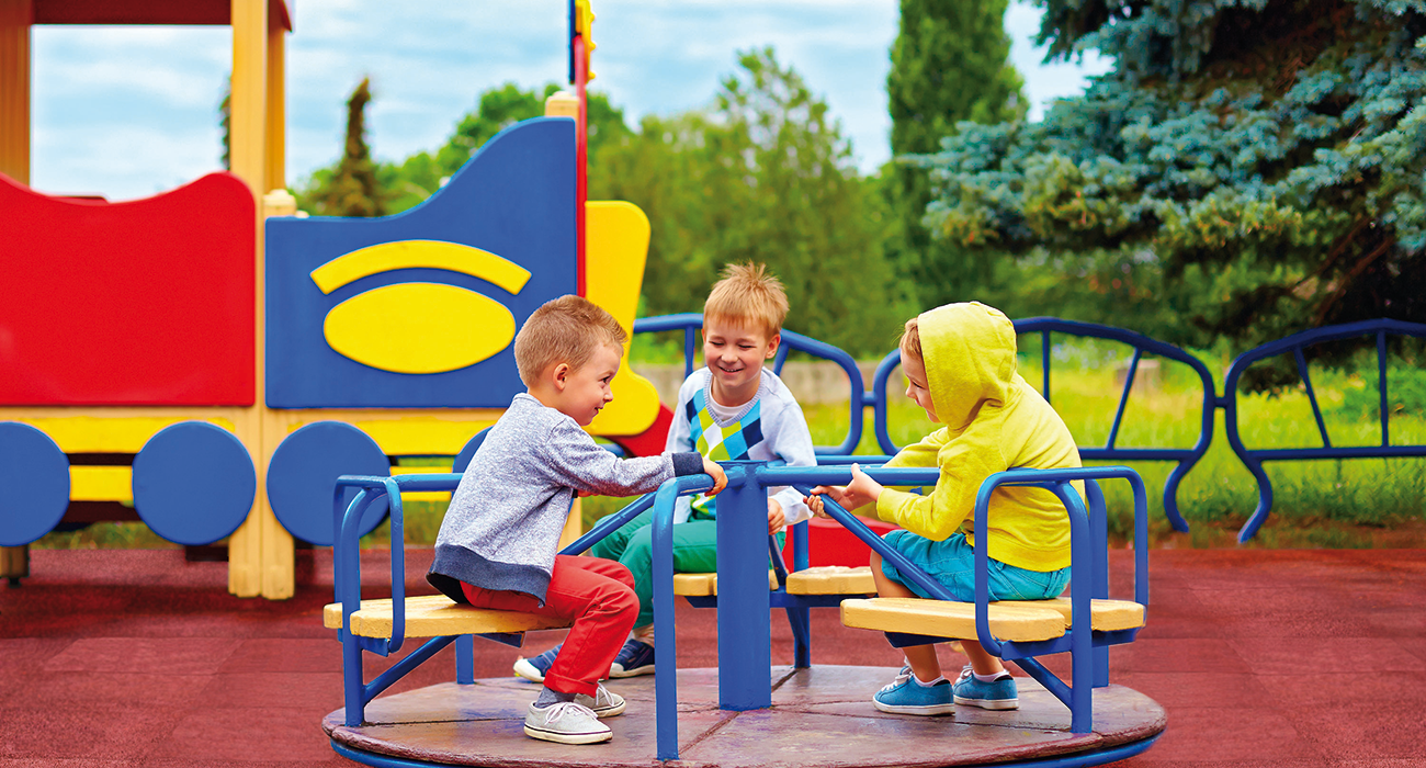 Produkty gumowe dla przedszkoli – bezpieczna, komfortowa i inspirująca przestrzeń dla najmłodszych